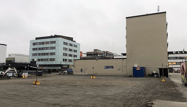 P-Vekseli Keskuskatu 8 Seinäjoki, pysäköintialue